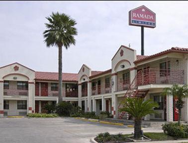 Super 8 By Wyndham Mcallen-downtown-airport-la Plaza Mall Motel 2*
