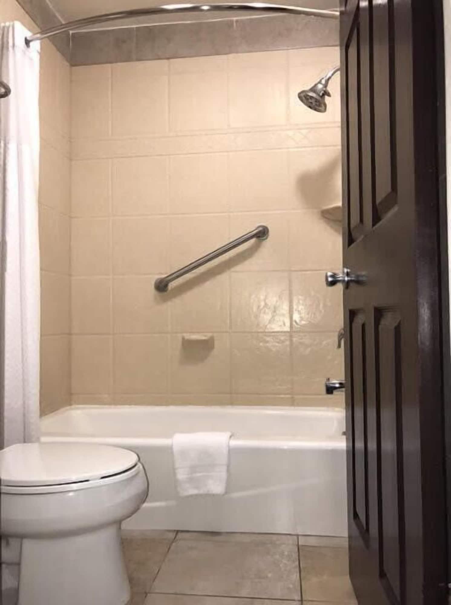 Motel Super 8 By Wyndham Mcallen-downtown-airport-la Plaza Mall McAllen