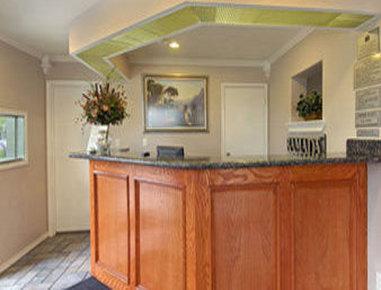 Super 8 By Wyndham Mcallen-downtown-airport-la Plaza Mall McAllen