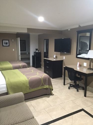Super 8 By Wyndham Mcallen-downtown-airport-la Plaza Mall 2*